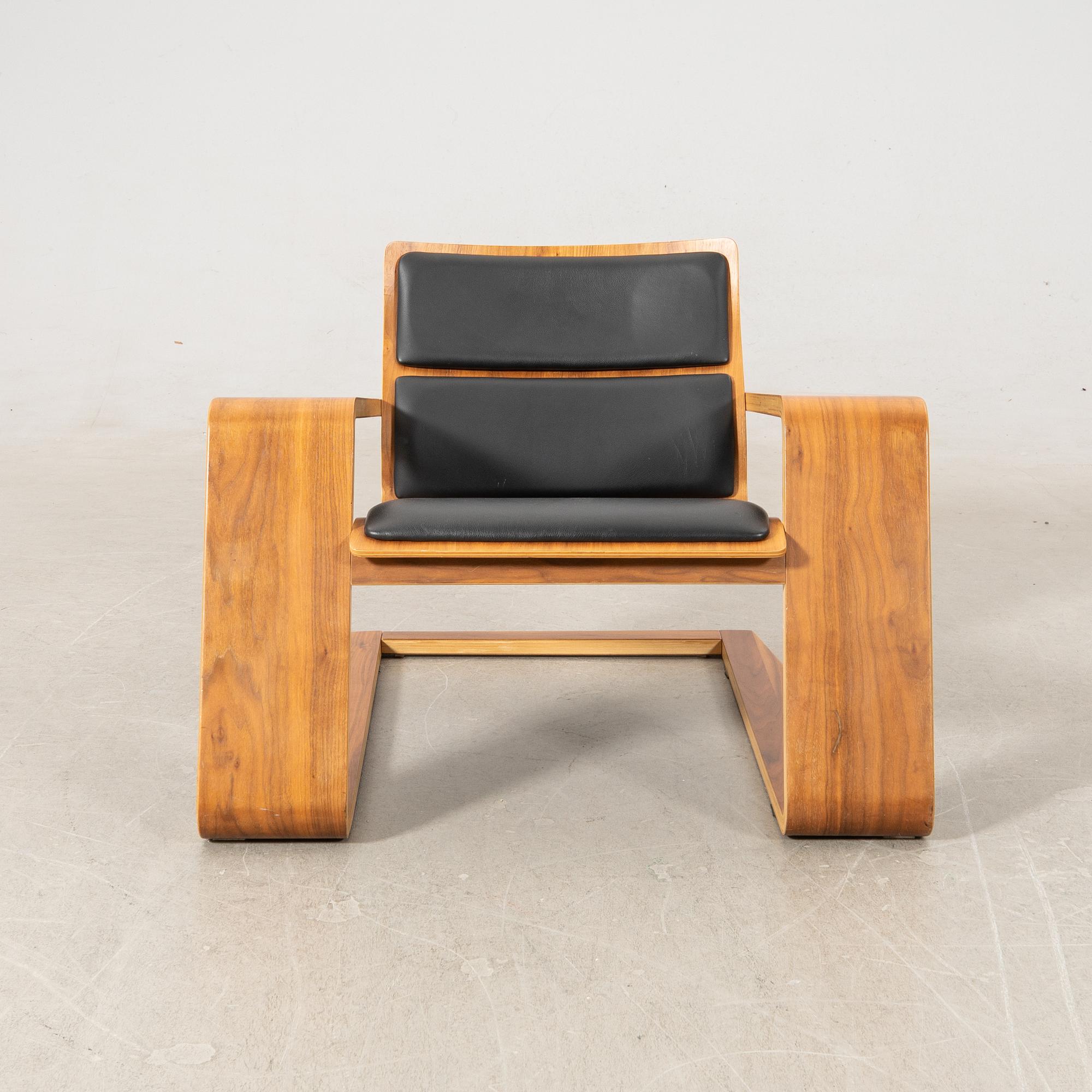 Claus Chr. Engholm Pedersen armchair "Spark" for Boolia 21st century.