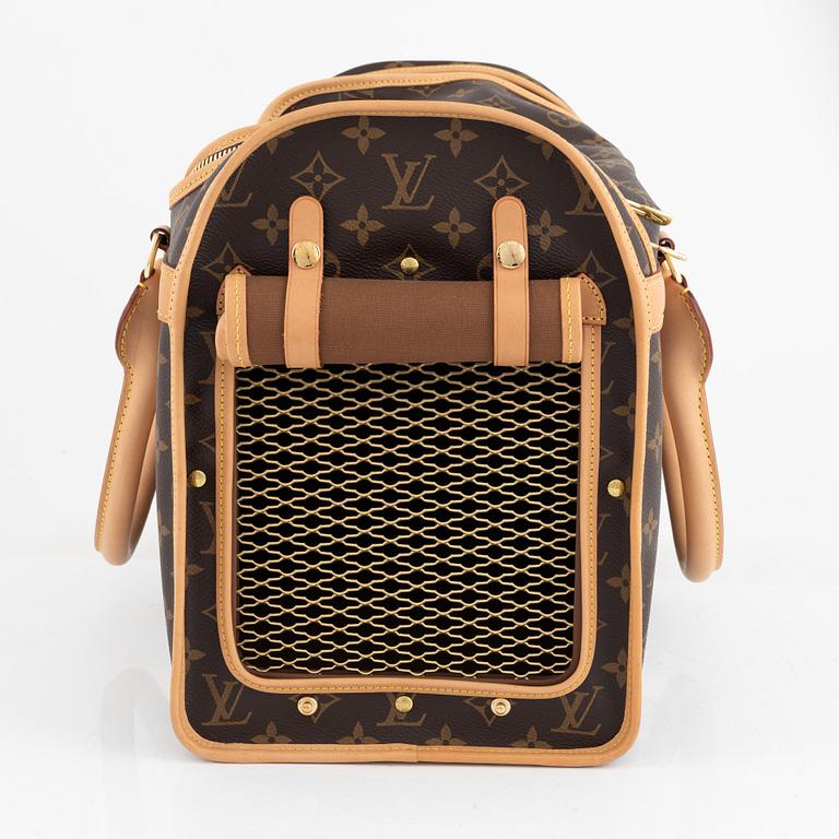 Louis Vuitton, dog carrier, "Sac Chien 40", 2019.