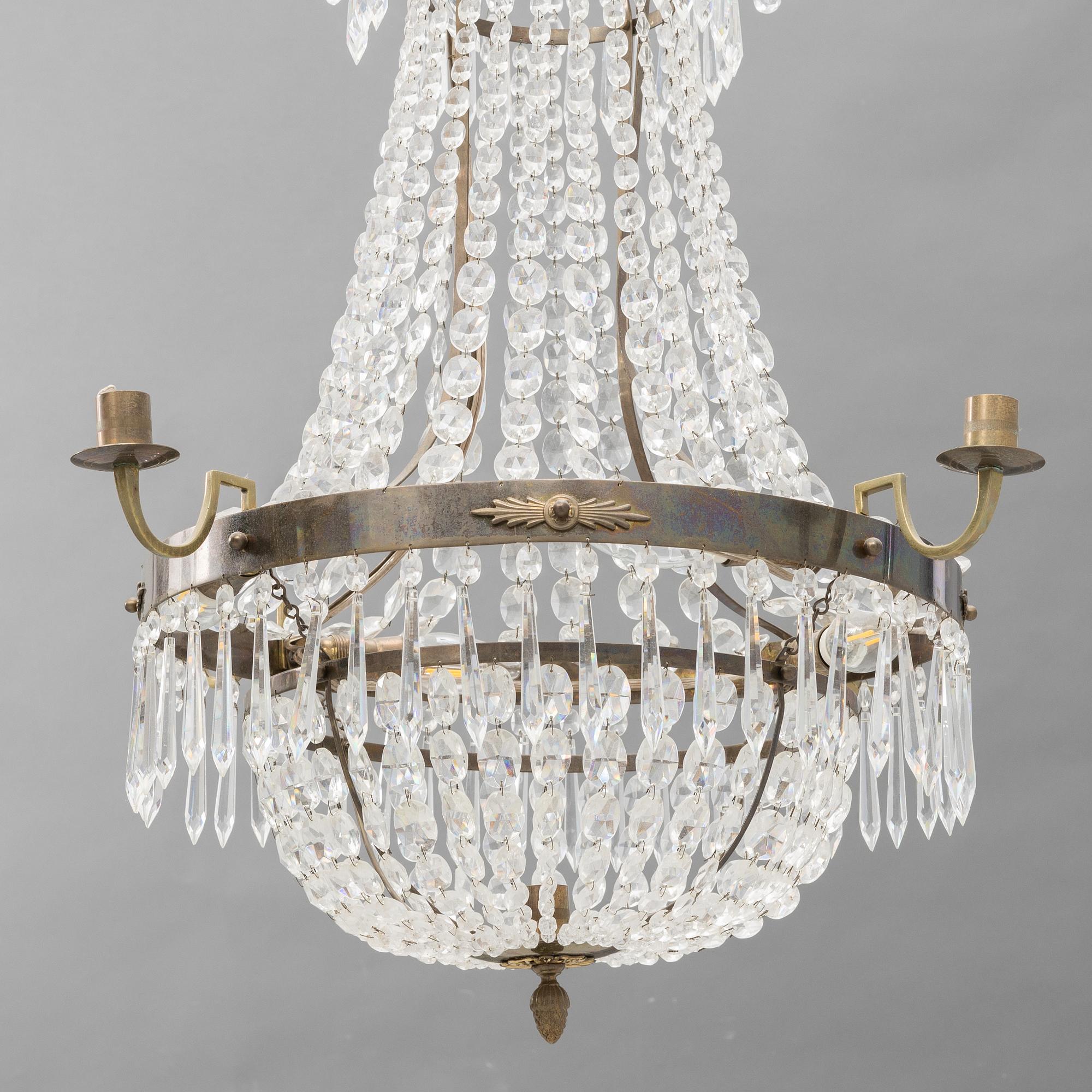Chandelier, Gustavian style, mid-20th century.