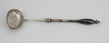 SOPPSLEV, silver, otydliga mästarstämplar, 1800-tal. Vikt ca 70 cm.