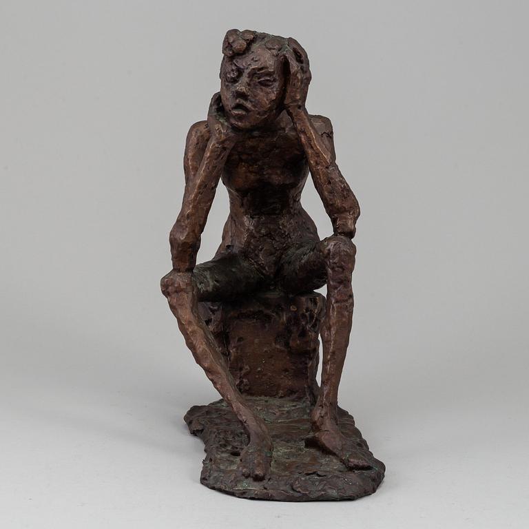 A signed Puck Stocklassa, sculpture.