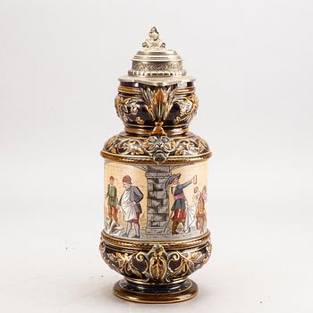 A Rörstrand majolica jug around 1900.