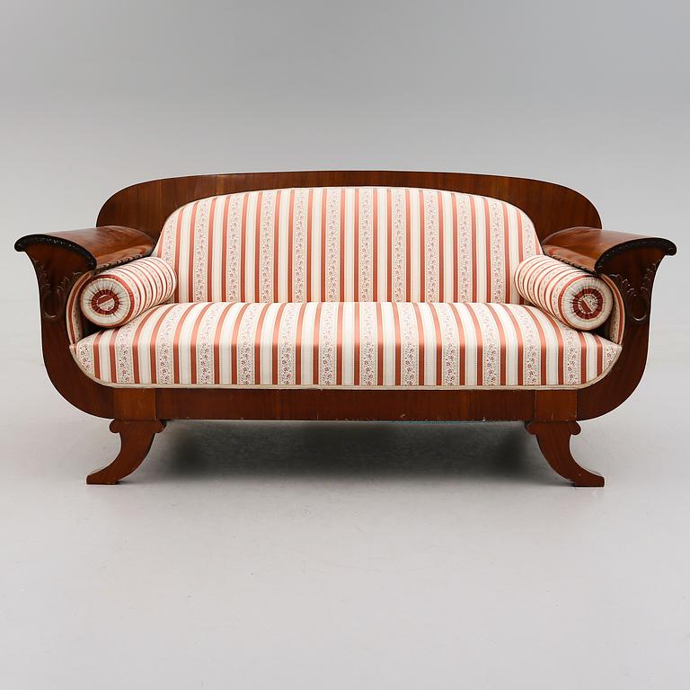 SOFFA, Karl Johan-stil, 1900-talets första hälft.