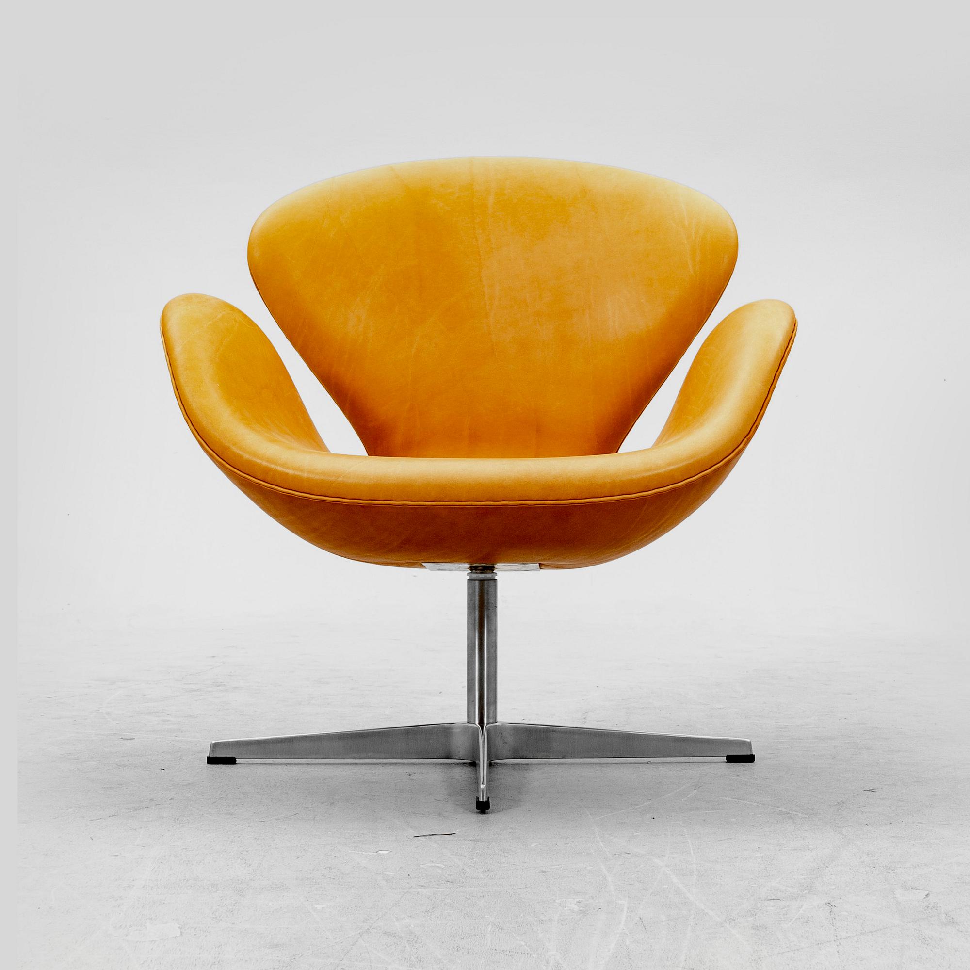 Arne Jacobsen a "Svanen" (Swan) leather swivel chair for Fritz Hansen dated 2002.