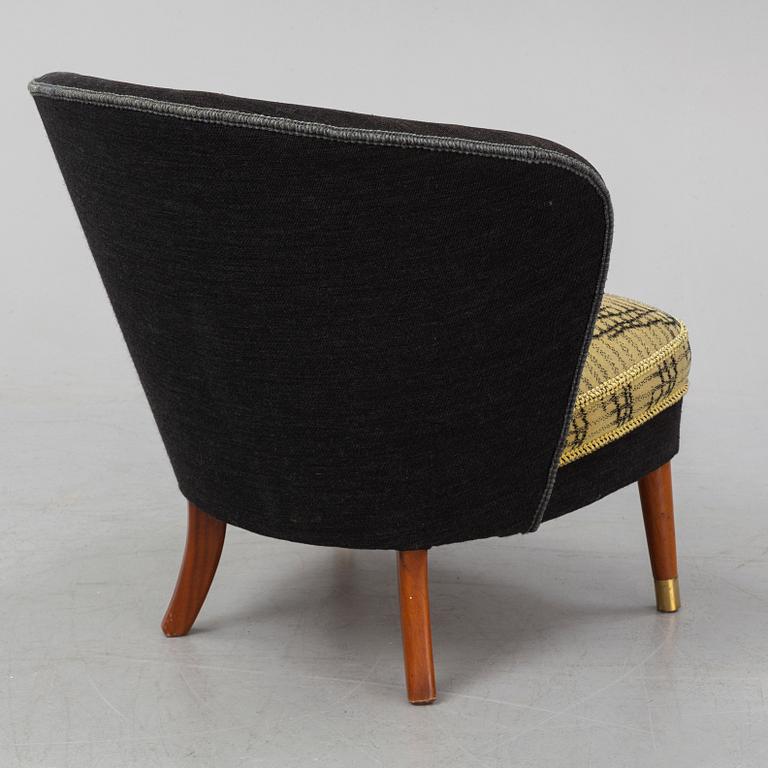 A Swedish Modern easy chair, 1940's/50's.