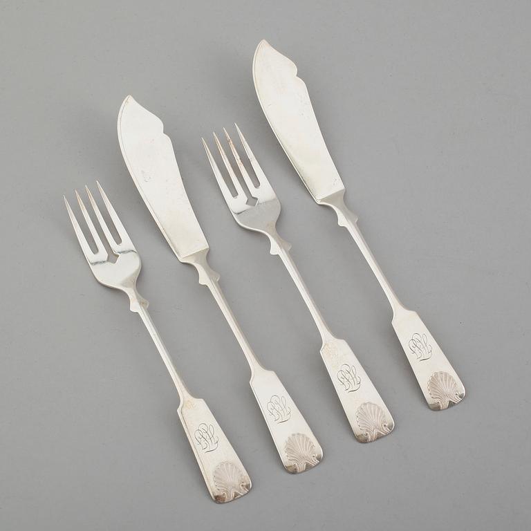 FISKBESTICK, 24 delar, silver, Lindroos, Finland 1940/50-tal. Vikt ca 697 gram.