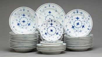 SERVIS, 75 dlr, "Blå malet", Bing o Gröndahl, porslin, 1900-talets andra hälft.