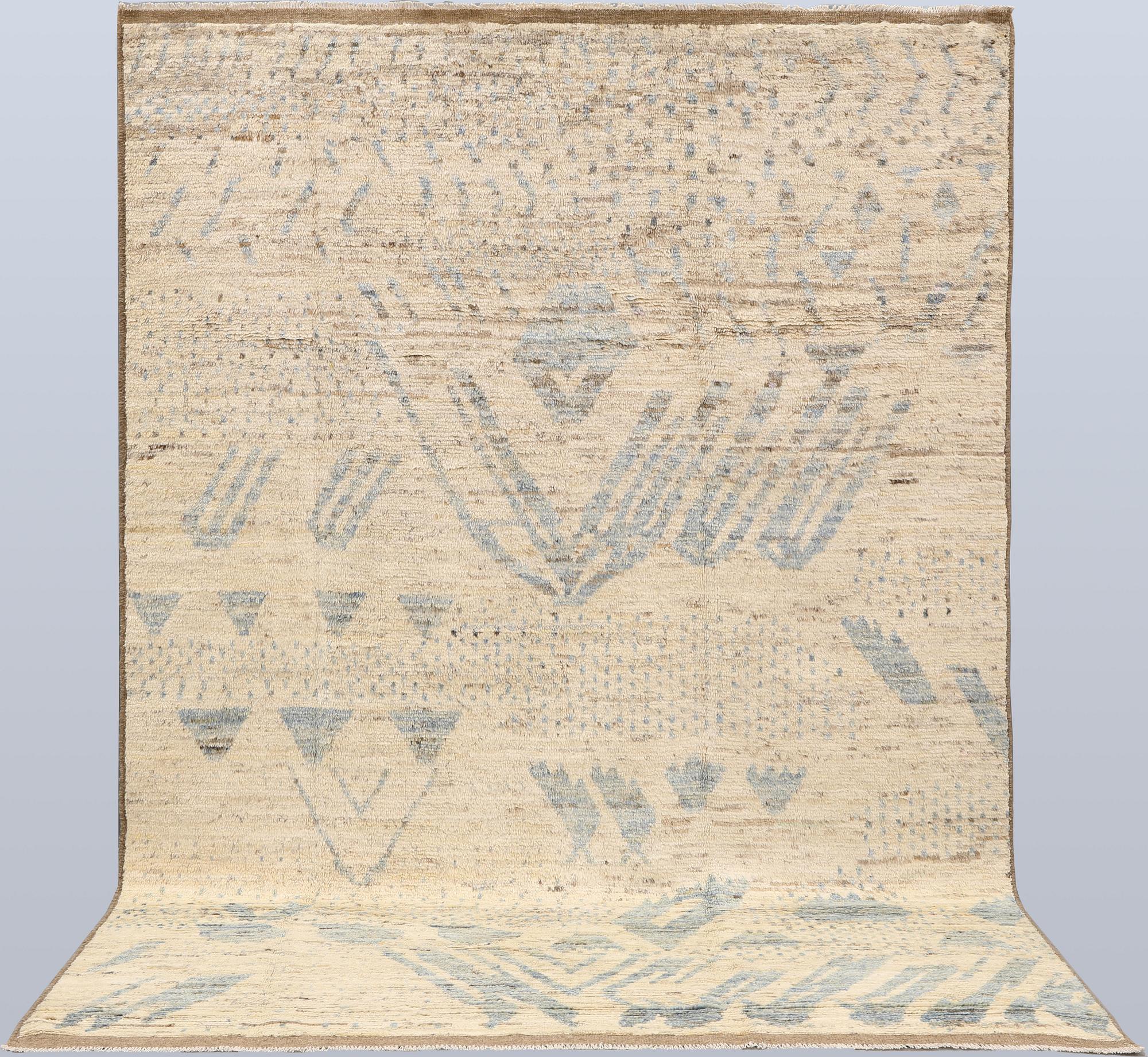 A rug, Morocco design, approx. 289 x 204 cm.