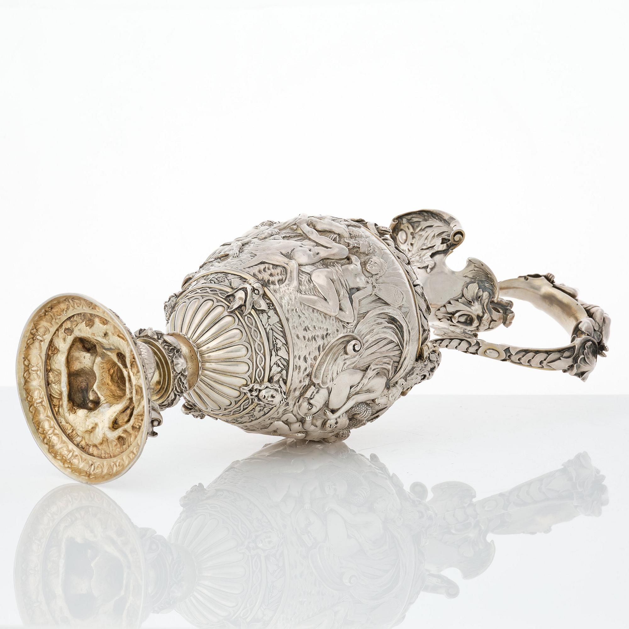 Frédéric Rudolphi, kanna och fat, silver, (Paris 1842-1872). Renässans-stil.