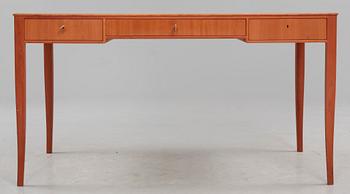 SKRIVBORD, "Nya Guldheden" Carl Malmsten, Åfors möbelfabriker AB, 1900-talets andra hälft.