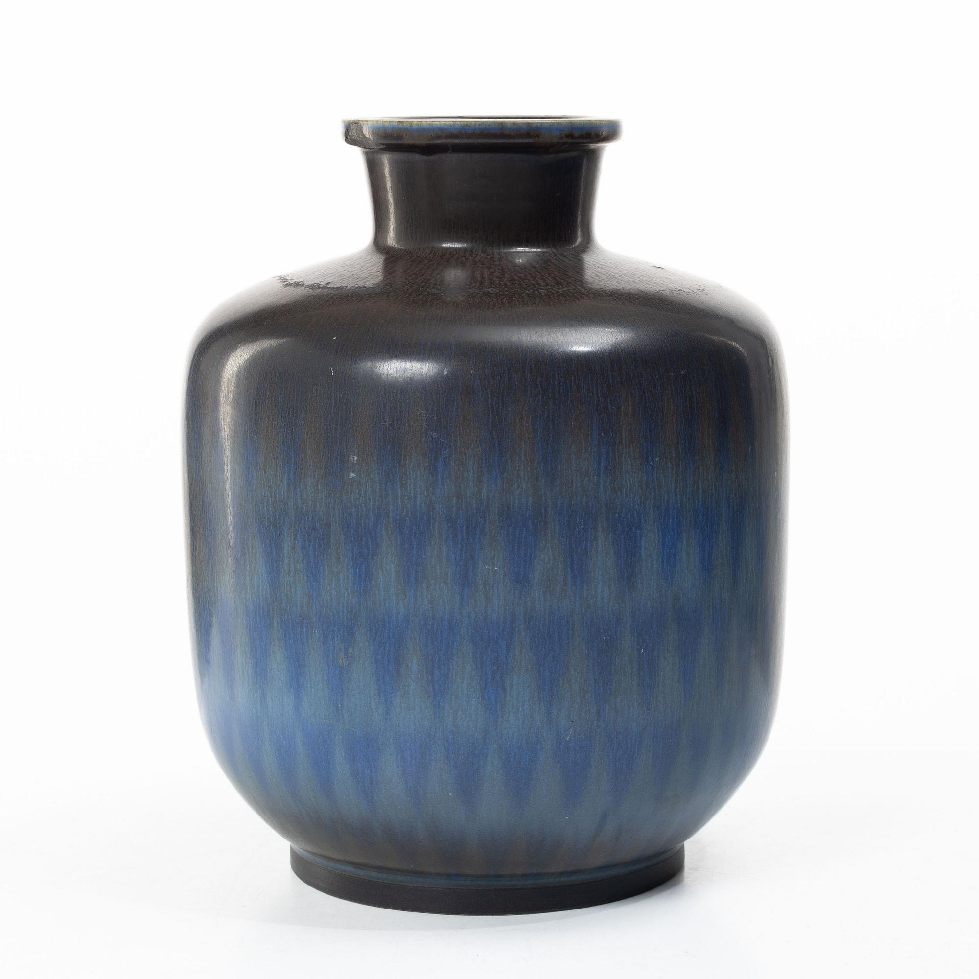 Berndt Friberg, a stoneware vase, Gustavsberg Studio, 1958.