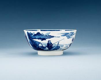 1549. A blue and white bowl, Qing dynasty, with six character Ming mark.