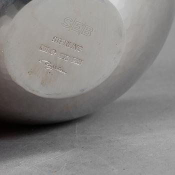 SKÅL, sterling silver, Rey Urban, Stockholm, 1998. Vikt 337 gram.