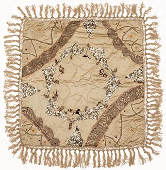 902. EMBROIDERY, on silk. 89,5 x 85,5 cm. Designed and embroidered by Anna Casparsson.