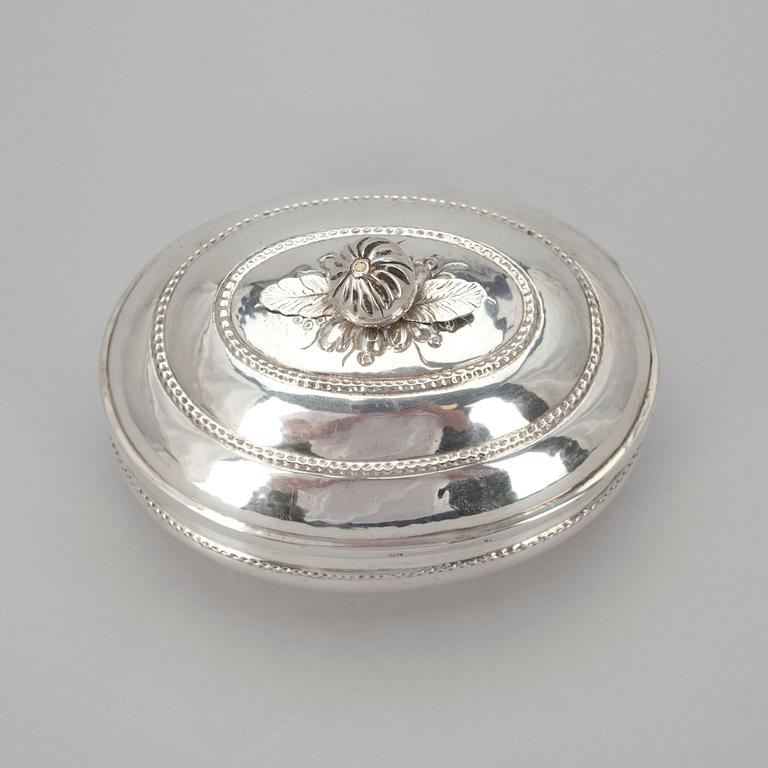 SKRIN med LOCK, silver, Johann Friedrich Kramer, Nürnberg 1787-1790. Vikt ca 173,4 g.