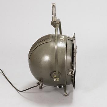 Mole Richardson, studiovalaisin, "Sputnik", Lontoo Englanti, 1950-luku.