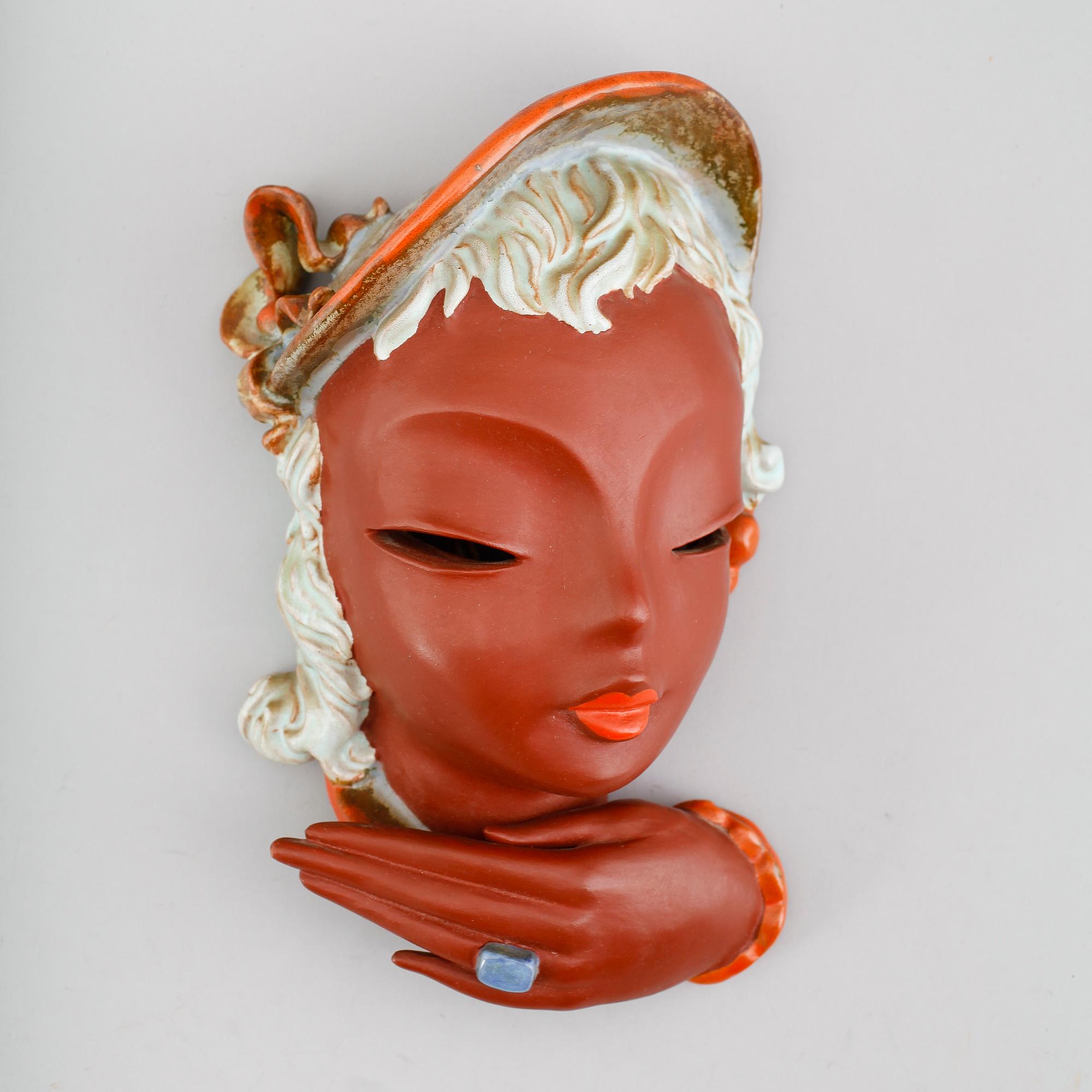 VÄGGRELIEF, lergods, Goldscheider, Wien, 1900-talets mitt.