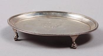 FAT AV SALVERTYP, silver, London 1817.