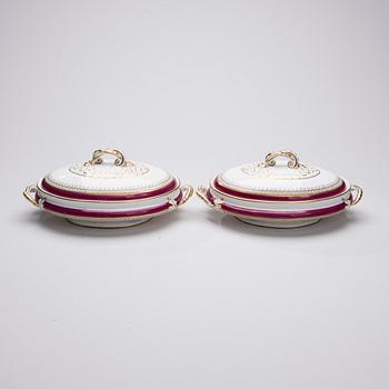SERVIS, 34 delar, porslin, England, 1870-tal.