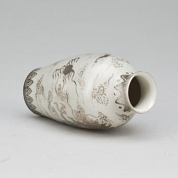 VAS, porslin, Kina, 1900-talets början.