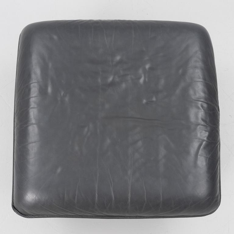 Nicoletti Salotti, an "Ambassador" sofa with ottoman, Italy 1970s-1980s.