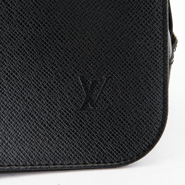 Louis Vuitton, "Abbesses" laukku.