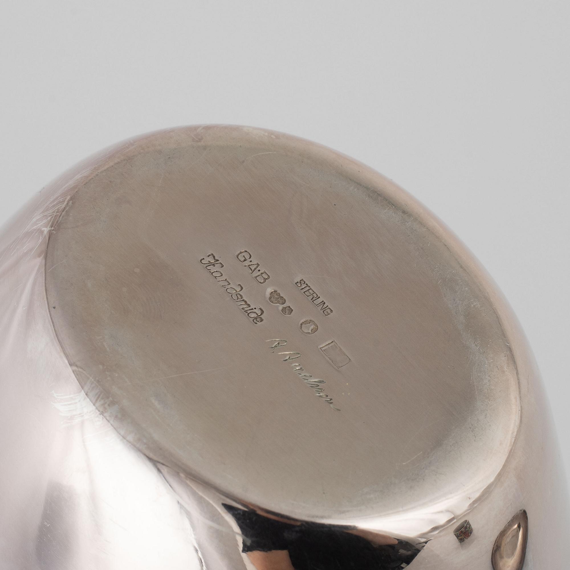 Ainar Axelsson, sauce boat with tray, sterling silver, GAB, Stockholm, 1952.