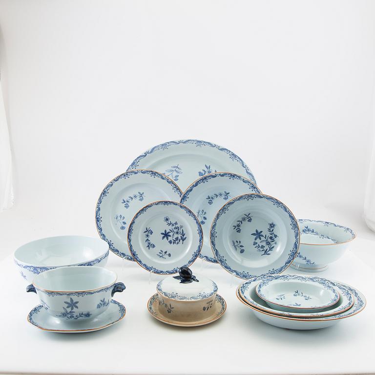 Service "Ostindia" 88 pcs Rörstrand stoneware, varying age.