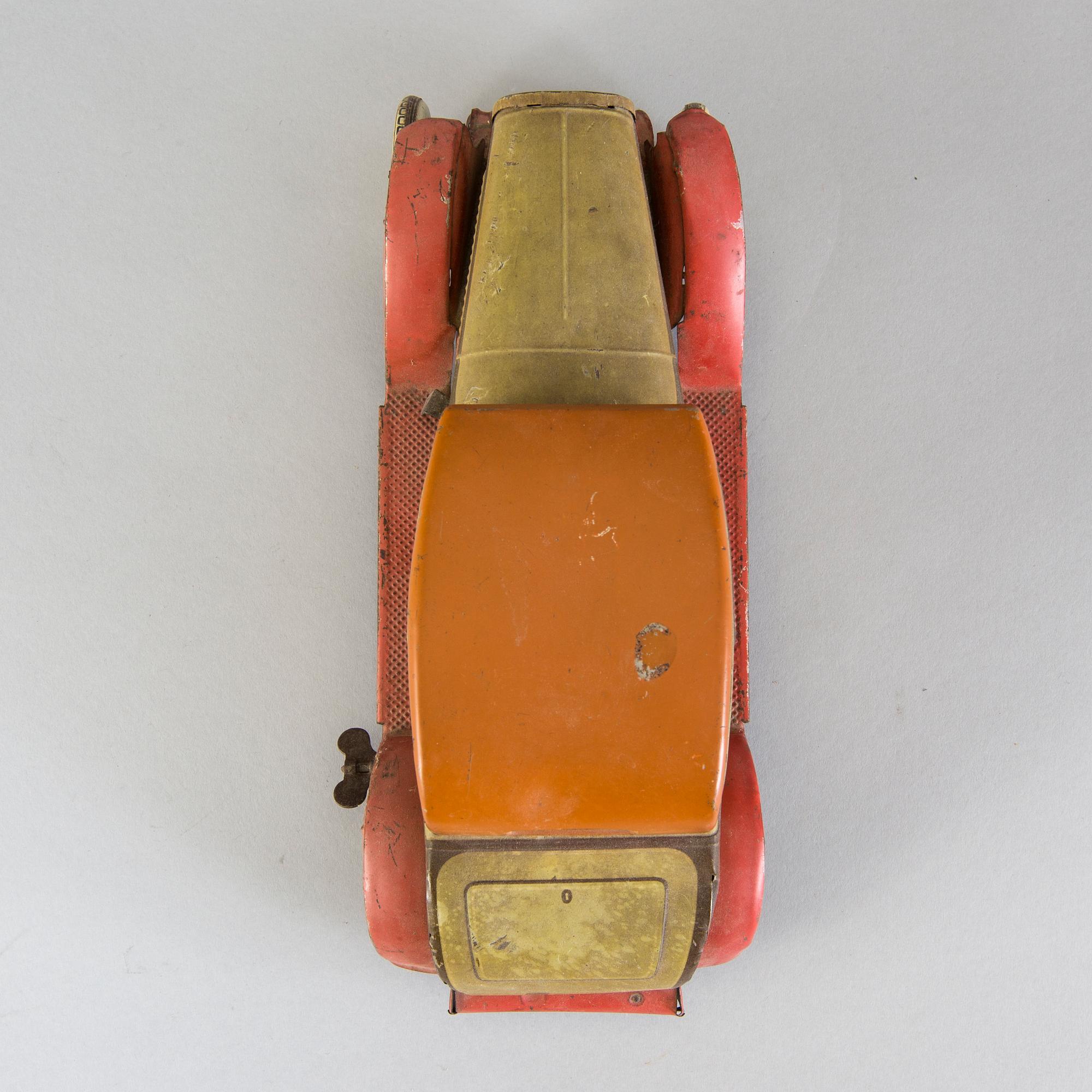 A Tipp & Co tinplate sports car, Germany, 1930s.