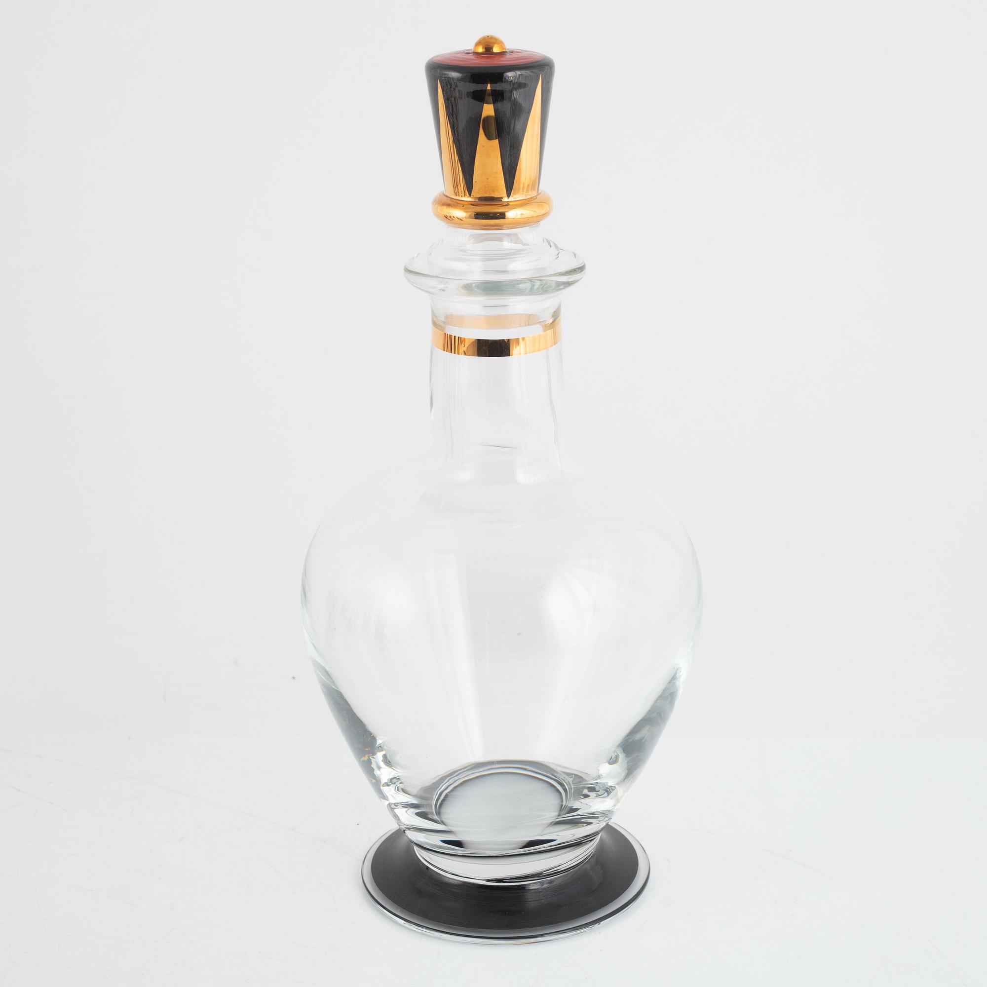 Gunnar Cyrén, carafe and 13 schnapps glasses from the Nobel Service, Orrefors, late 20th century.