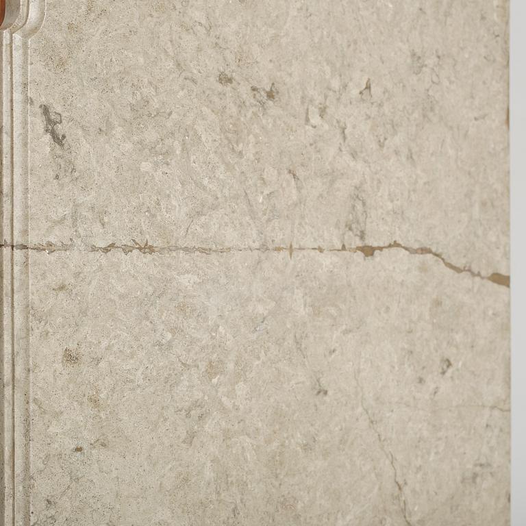 SKRIVBYRÅ, gustaviansk, tillskriven Niclas Korp (mästare i Stockholm 1763-1800), ej signerad.