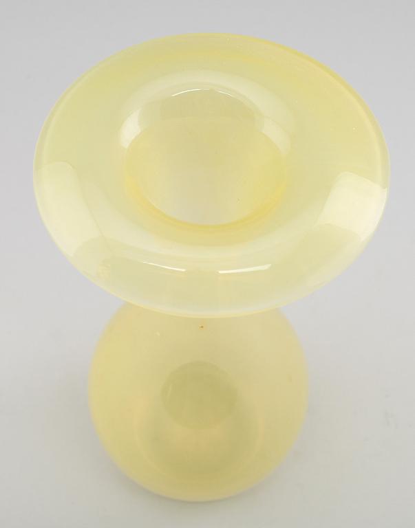 VAS, glas, "hat brim", Ingeborg Lundin, Orrefors.