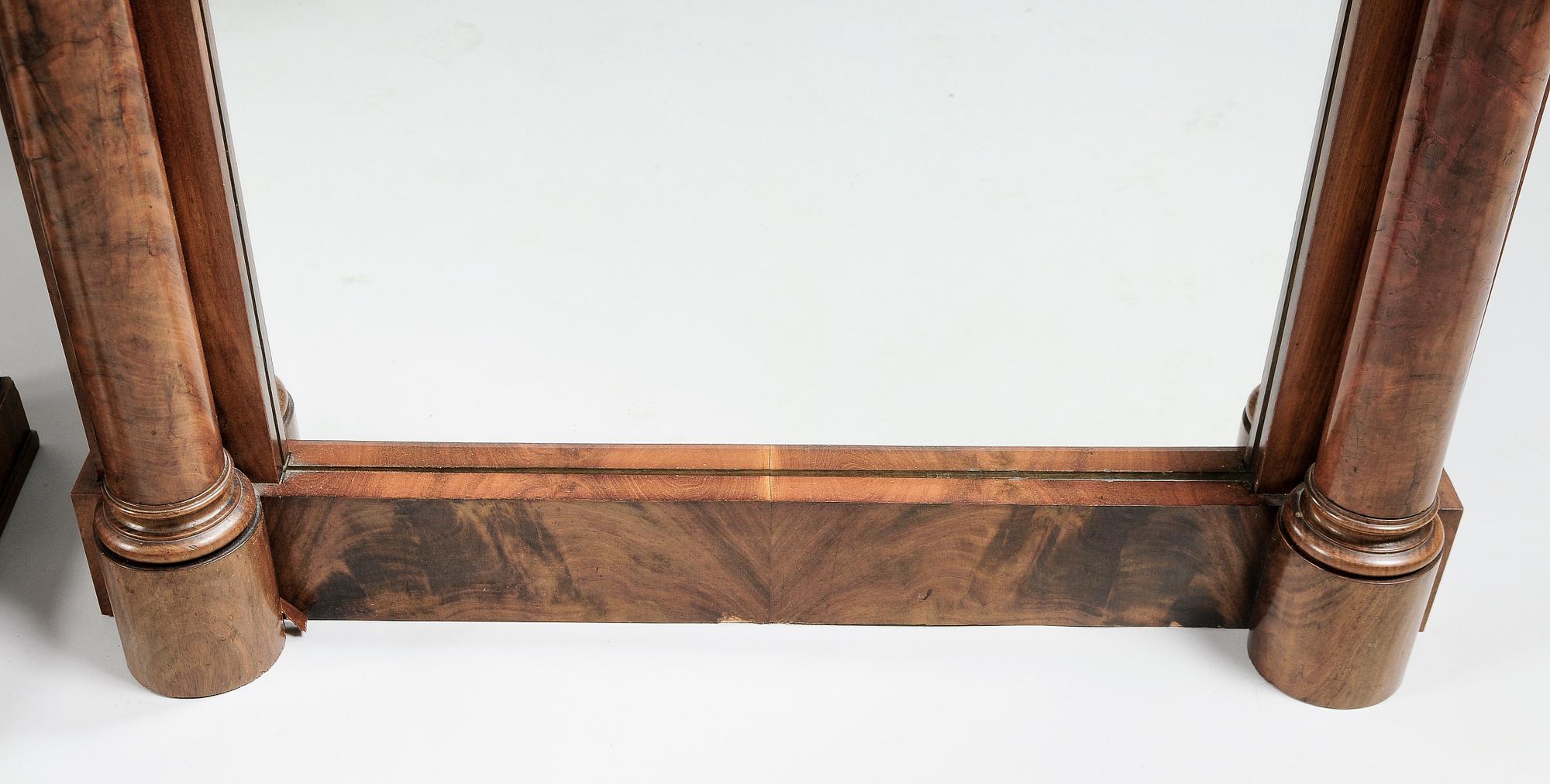 SPEGEL MED BORD, Karl Johan, 1800-talets första hälft.