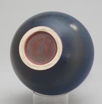 A Berndt Friberg stoneware vase, Gustavsberg Studio 1964.
