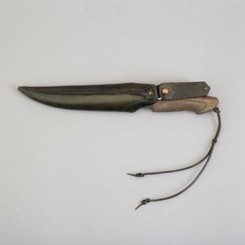 A contemporary knife by Andrzej Rybak.