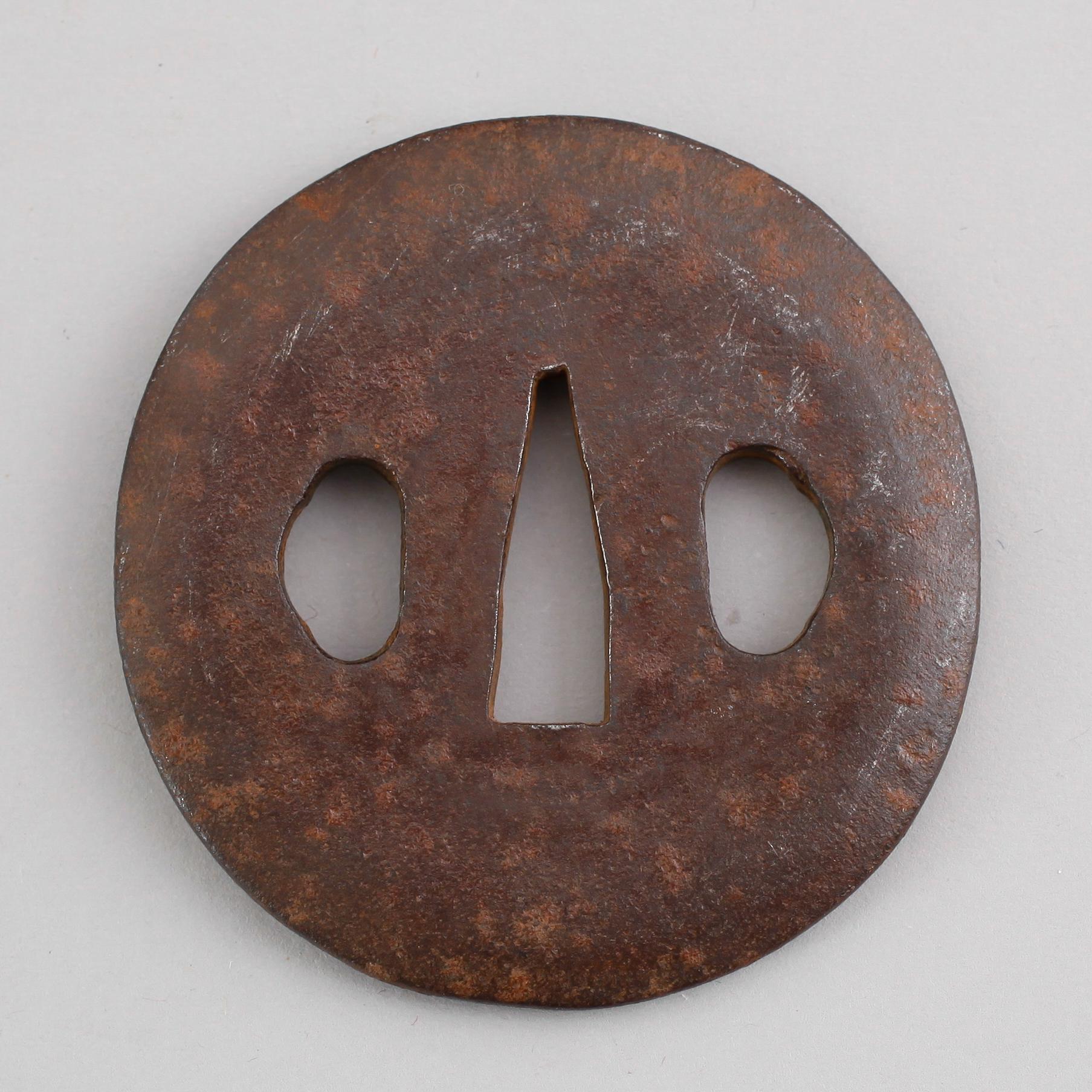 TSUBA, järn, mitten Edo, (Edo 1603-1868).