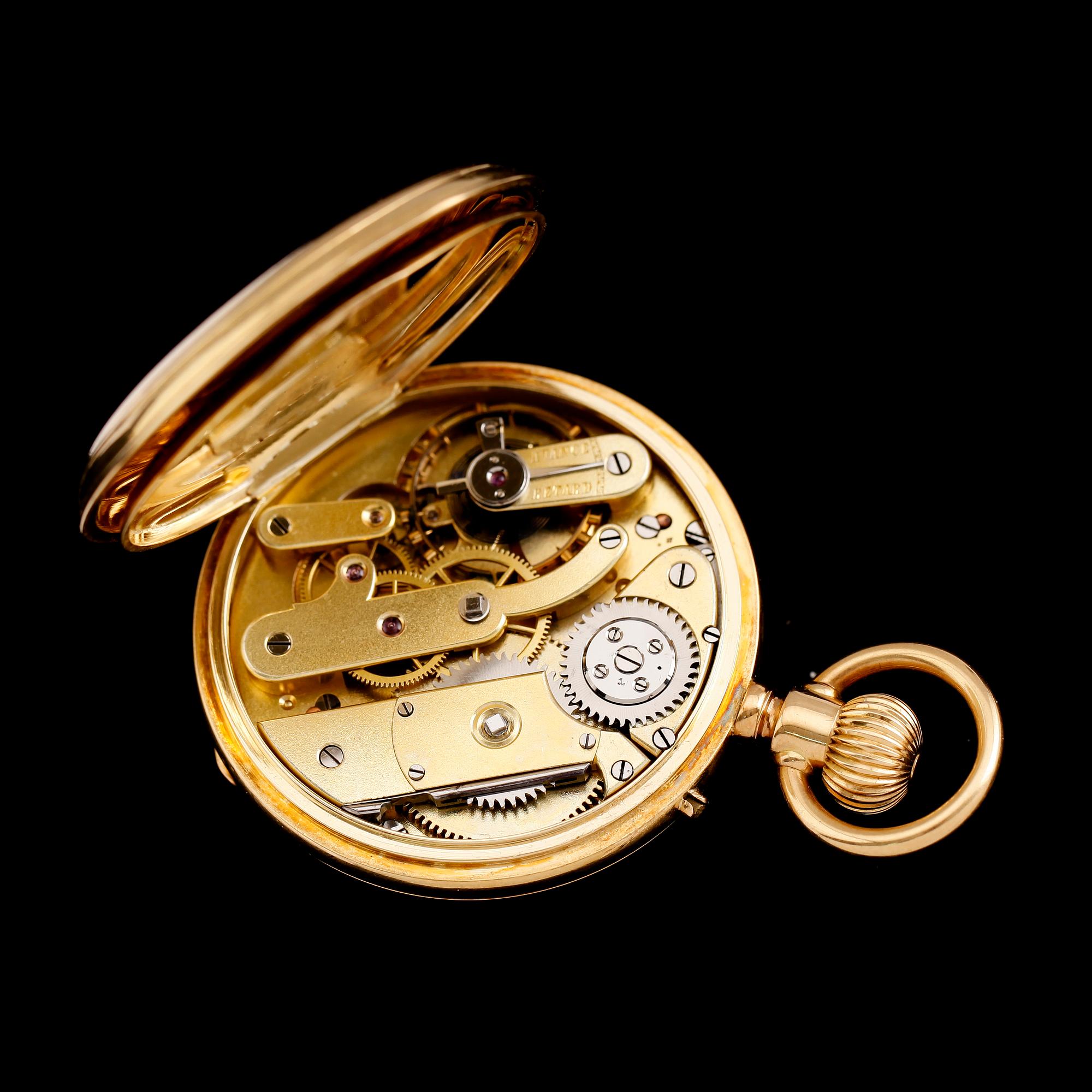 FICKUR, 18 k guld, omkring år 1900. Total vikt med urverk ca 78 gram.