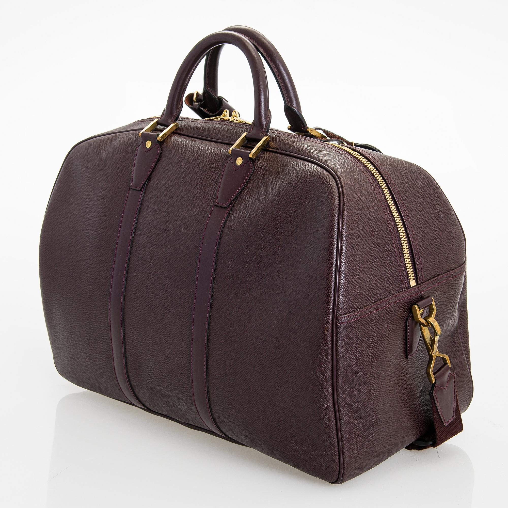 Louis Vuitton, "Taiga Kendall PM", väska.