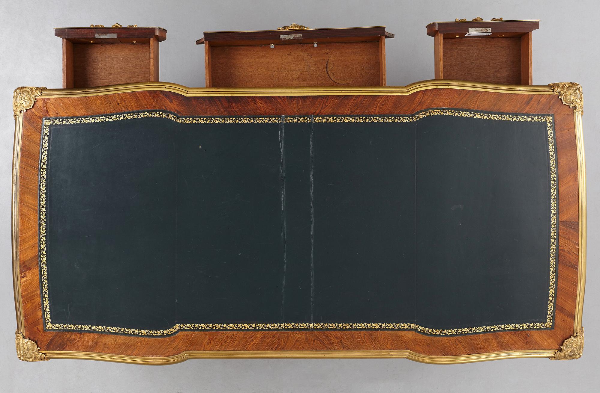 A Régence style, Ormolu - Mounted Bureau Plat, around year 1900.