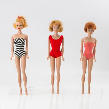 Barbie & Midge, dolls 3 pcs, vintage Mattel 1960s. original box, clothes and 2 wigs.