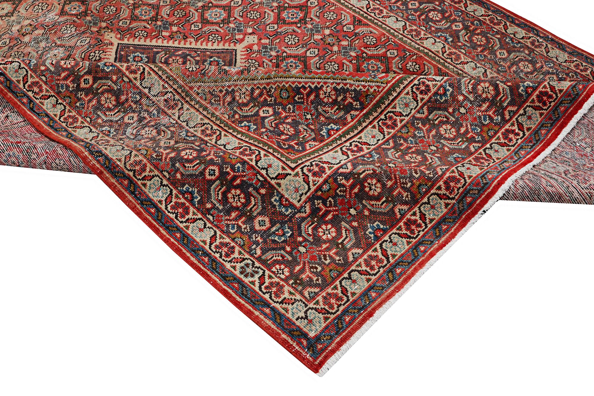 A carpet, Persian, vintage Design, c. 313 x 216 cm.