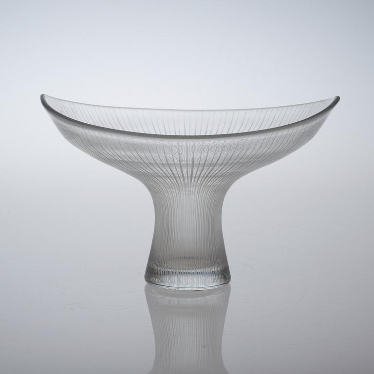 A Tapio Wirkkala glass vase, Iittala, Finland, model 3523.