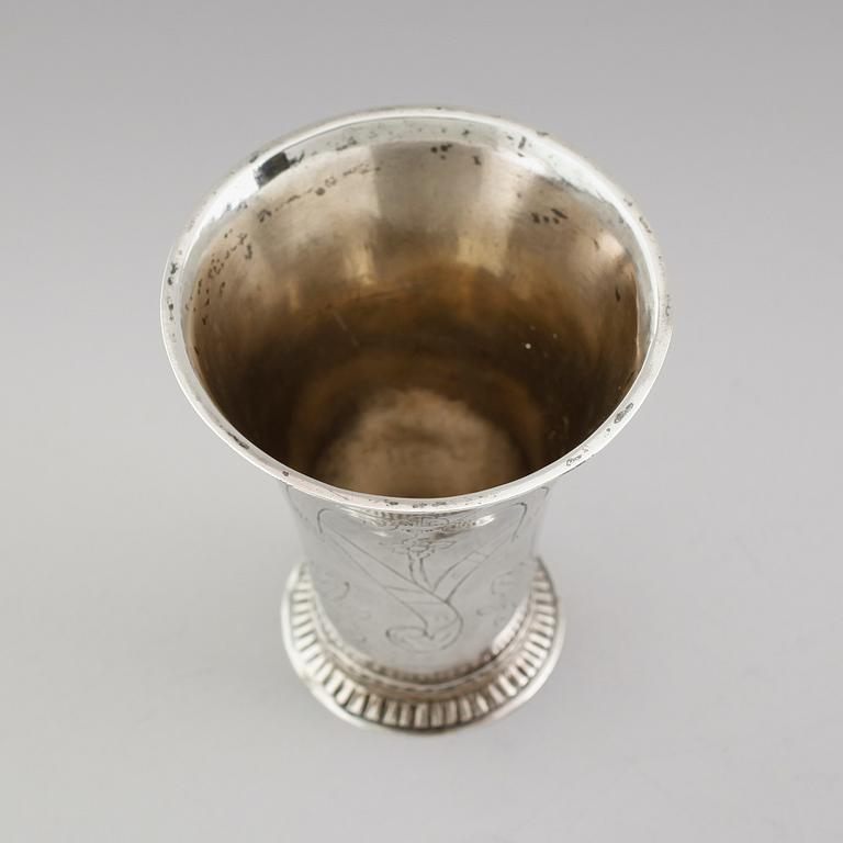 BÄGARE, silver, Carl Petter Tellander. Jönköping 1770. Vikt ca 53 gram.