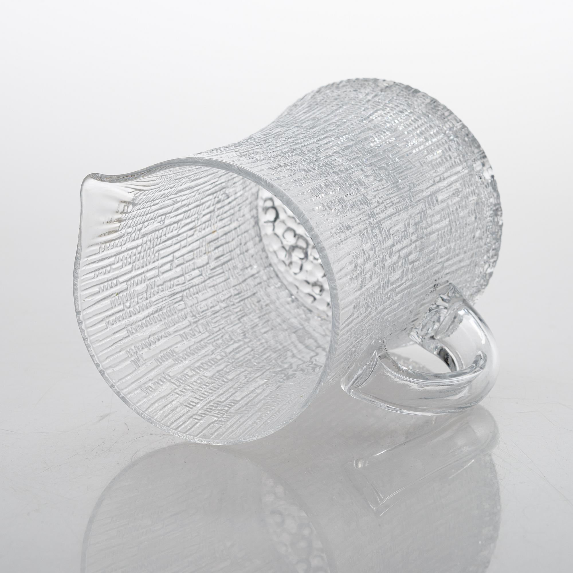 Tapio Wirkkala, an "Ultima Thule" serving bowl and pitcher, Iittala. Design year of the series 1968.