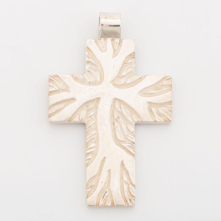 Rolf Karlsson a silver cross.