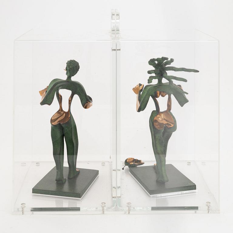 Timo Solin, sculptures, a pair, signed 73/100.