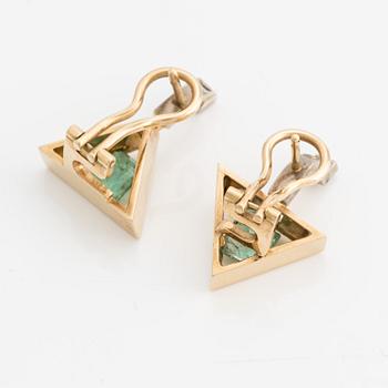 Earrings and pendant, triangular gold with emeralds and brilliant-cut diamonds.