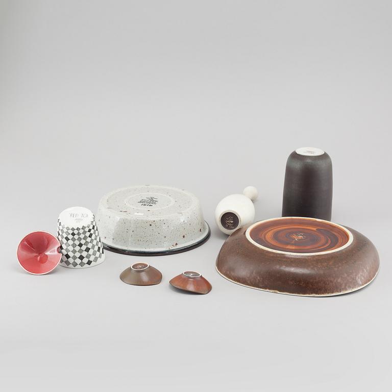 Seven stoneware and porcelain items from Rörstrand, third quarter of the 20th century.