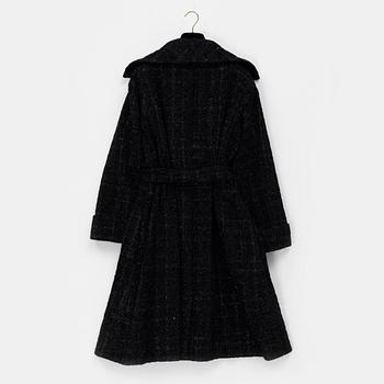 Chanel, a sparkly bouclé coat, size 34.