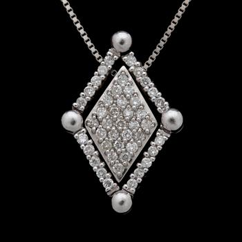 208. A navette- and brilliant cut diamond pendant, tot. app. 0.80 ct.